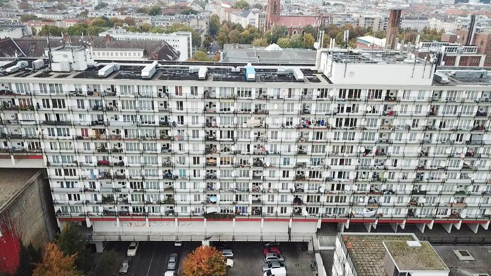 Sozialpalast - Ein Leben im Brennpunkt Sozialpalast - Ein Leben im Brennpunkt