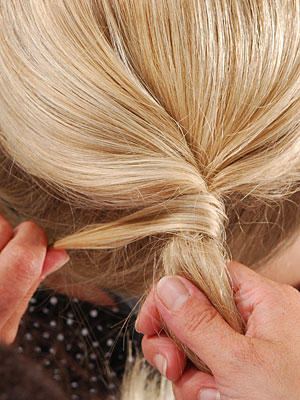 FZ Flechtwerk Flechtfrisuren Frisuren Haare FZ Flechtwerk Flechtfrisuren Frisuren Haare