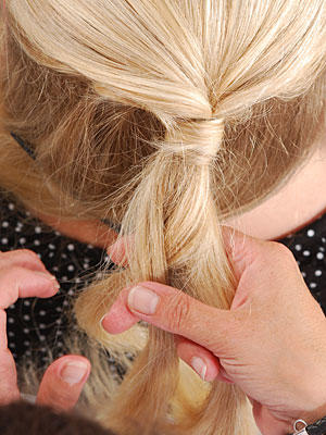 FZ Flechtwerk Flechtfrisuren Frisuren Haare FZ Flechtwerk Flechtfrisuren Frisuren Haare