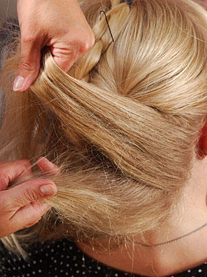 FZ Flechtwerk Flechtfrisuren Frisuren Haare FZ Flechtwerk Flechtfrisuren Frisuren Haare