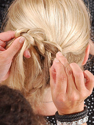 FZ Flechtwerk Flechtfrisuren Frisuren Haare FZ Flechtwerk Flechtfrisuren Frisuren Haare