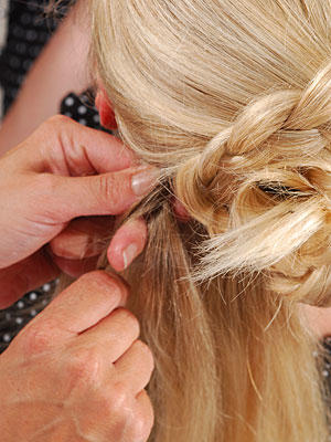 FZ Flechtwerk Flechtfrisuren Frisuren Haare FZ Flechtwerk Flechtfrisuren Frisuren Haare