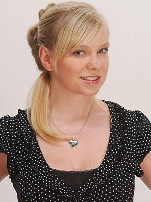 FZ Flechtwerk Flechtfrisuren Frisuren Haare FZ Flechtwerk Flechtfrisuren Frisuren Haare