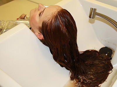 FZ MB Haare färben wie der Profi (L'Oreal Blogger Event) FZ MB Haare färben wie der Profi (L'Oreal Blogger Event)