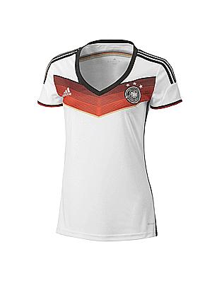 MAG Mode Deutschland-Trikot und Co.: Das perfekte Styling für die WM 2014 MAG Mode Deutschland-Trikot und Co.: Das perfekte Styling für die WM 2014
