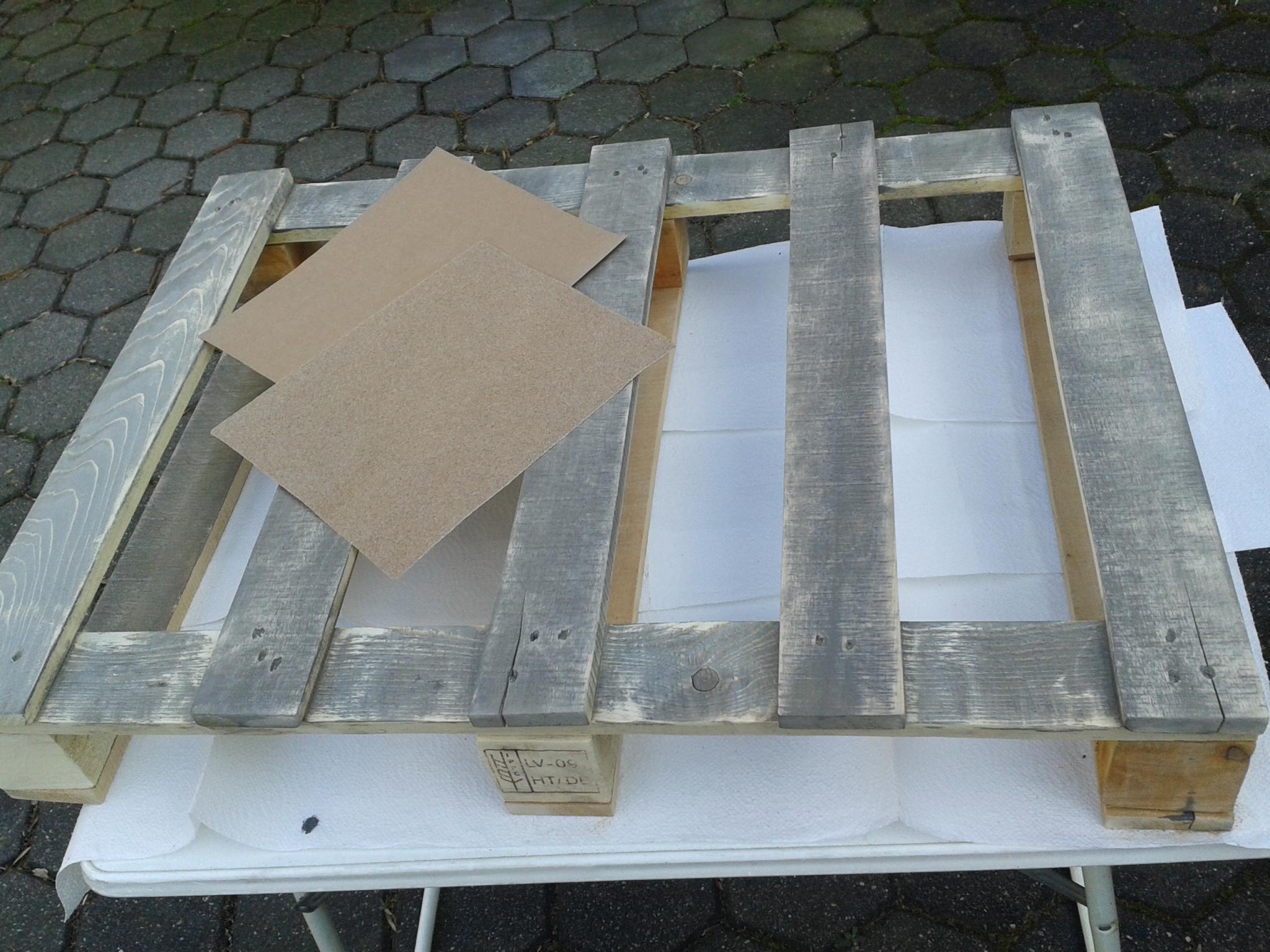 DIY Tisch aus Paletten DIY Tisch aus Paletten