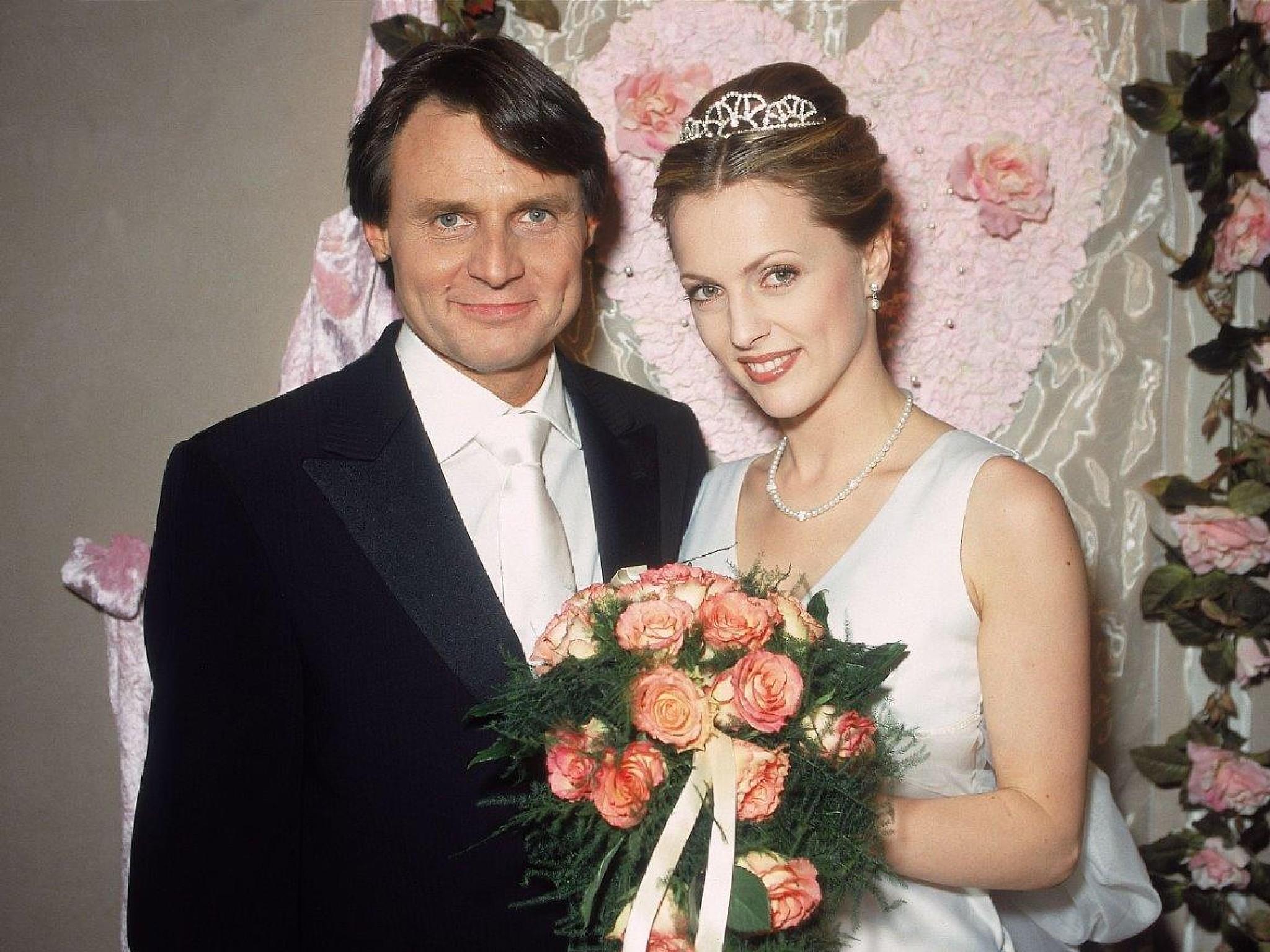 GZSZ: 25 Jahre Hochzeiten GZSZ: 25 Jahre Hochzeiten