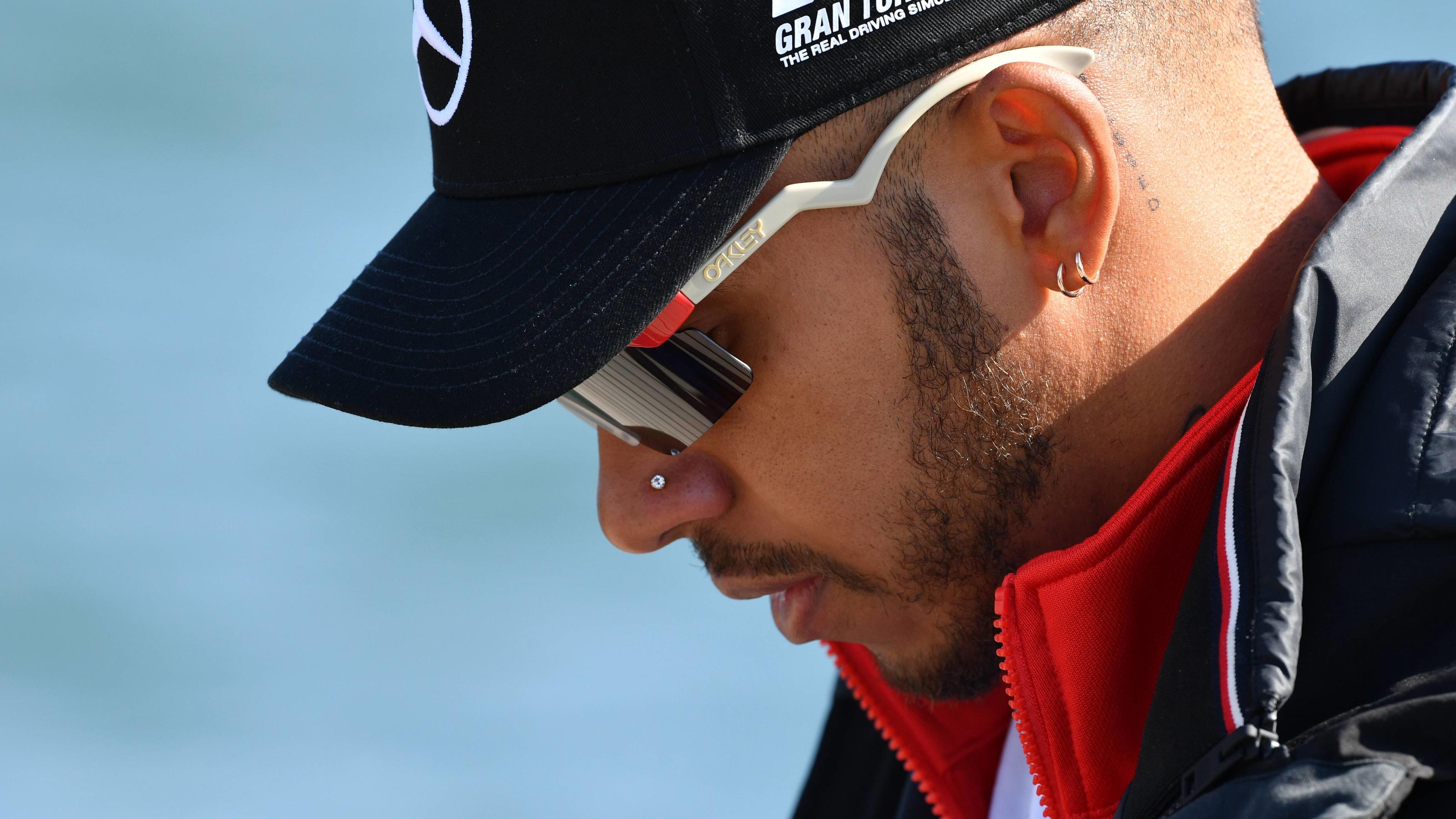 Sebastian Vettel auf den Punkt topfit: "Das Auto war unglaublich" Lewis Hamilton hatte sich ein besseres Quali-Ergebnis gewünscht
