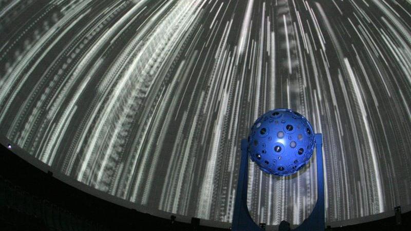 Dienstältestes Planetarium der Welt lockt mehr Besucher Zeiss-Planetarium