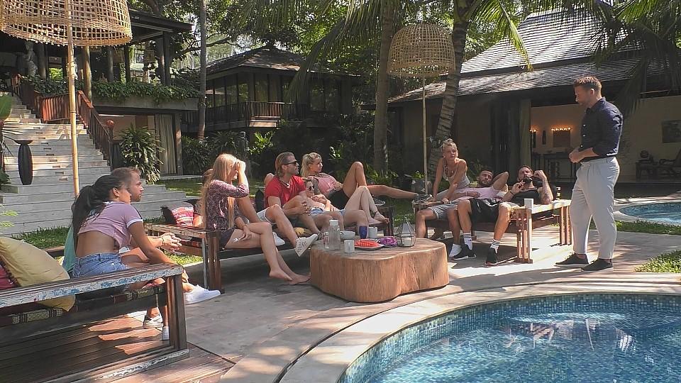 Bachelor in Paradise 2018: So funktioniert das große Liebes-Finale Als Moderator Florian Ambrosius die neuen Regeln im Paradies verkündet, staunen die Singles nicht schlecht.
