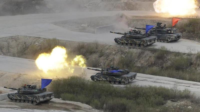 Südkorea will Trumps Ankündigung zum Manöver-Stopp klären Militärmanöver