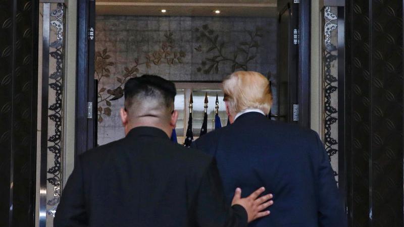 Kim und Trump - Helden einer unglaublichen Geschichte Gipfeltreffen in Singapur