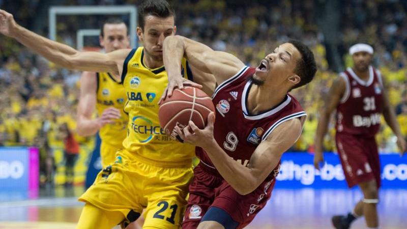 Showdown im Finale: Bayern und ALBA glauben an Titel Spencer Butterfield gegen Jared Cunningham