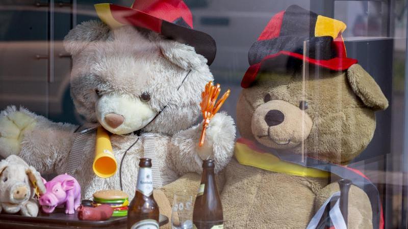 Soziologen: Fußballfans während EM 2016 zufriedener Public Viewing im Schaufenster
