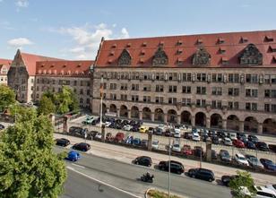 Im Nürnberger Spitzel-Prozess gegen sechs Beamte des Bayerischen Landeskrim... weiterlesen