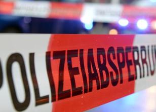 Ein Regionalzug ist in der Nacht zum Dienstag im Kreis Steinburg gegen eine... weiterlesen