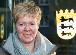 Das Familiengericht gab der wies die Forderungen der Pflegebedürftigen zurück. Heimkind muss nicht für Mutter zahlen