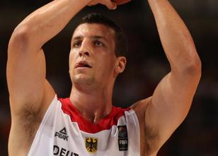Der FC Bayern hofft auf eine Rückkehr von Paul Zipser nach München, falls d... weiterlesen