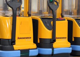 Der Gabelstapler-Produzent Jungheinrich steht vor einem Führungswechsel. De... weiterlesen