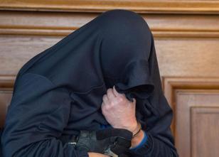 Im Prozess gegen den mutmaßlichen Dreifachmörder von Villingendorf werden h... weiterlesen