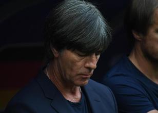 Joachim Löw konzentriert sich weiter ganz auf die Arbeit mit der Fußball-Na... weiterlesen