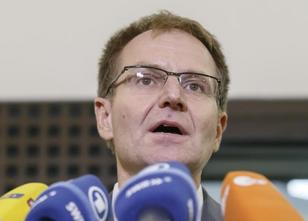 Nach der Festnahme des Biobomben-Bauers in Köln hat Generalbundesanwalt Pet... weiterlesen