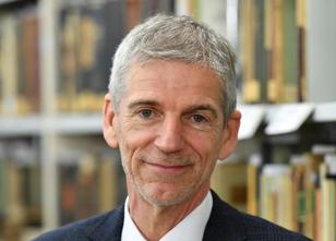 Nach monatelangem politischen Streit ist Stefan Kaufmann zum obersten Richt... weiterlesen