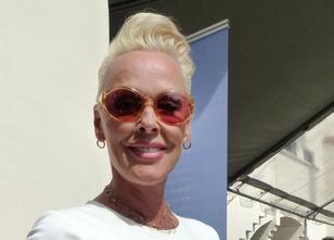 Die dänische Schauspielerin Brigitte Nielsen ist mit 54 Jahren zum fünften ... weiterlesen