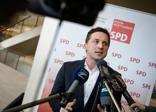 Der SPD-Innenexperte Sascha Binder sieht den Zeitplan für die geplanten Kor... weiterlesen