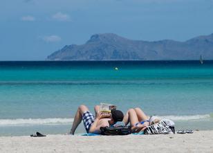 Das neue Reiserecht sorgt für Kritik. weiterlesen