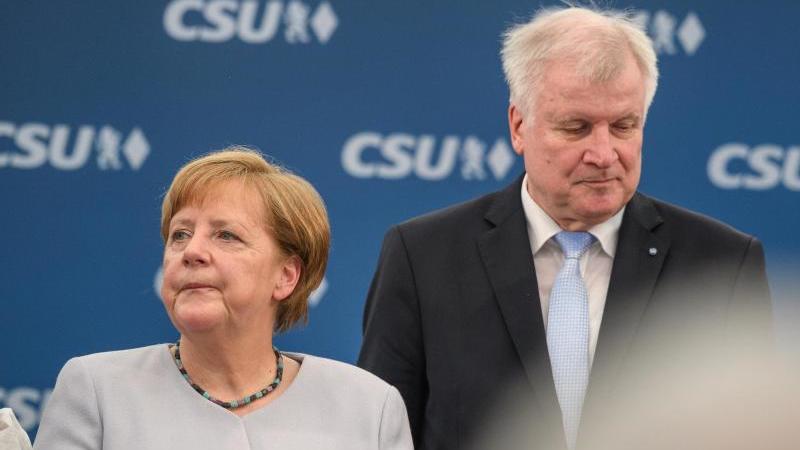 Was darf Merkel, was Seehofer? Kanzler- gegen Ressortprinzip Merkel und Seehofer