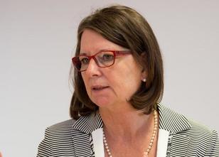 Umweltministerin Priska Hinz (Grüne) stellt heute in der Zentralkläranlage ... weiterlesen