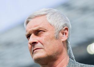 Armin Veh prophezeit den Erstliga-Absteigern 1. FC Köln und Hamburger SV ei... weiterlesen