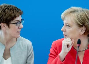 Die CDU setzt im erbitterten Asylstreit mit der CSU weiter auf eine Einigun... weiterlesen
