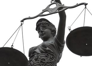 Das Dortmunder Schwurgericht hat zwei 34 und 37 Jahre alte Angeklagte wegen... weiterlesen