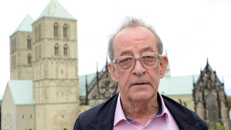 Riskieren Museen ihre Unabhängigkeit? Kasper König