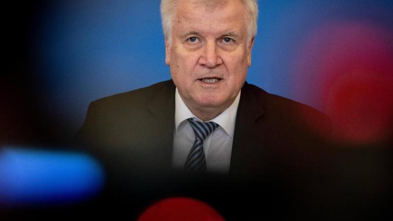 Worum geht es bei Seehofers "Masterplan"? Bundesinnenminister Seehofer