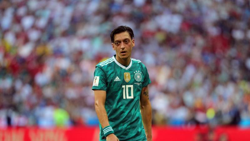 "Sündenbock Özil" und der Fall Deutschland Bedrückt