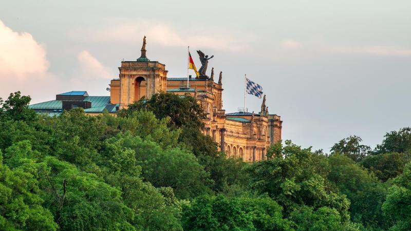 Gemildertes Psychisch-Kranken-Hilfe-Gesetz passiert Landtag Bayerischer Landtag