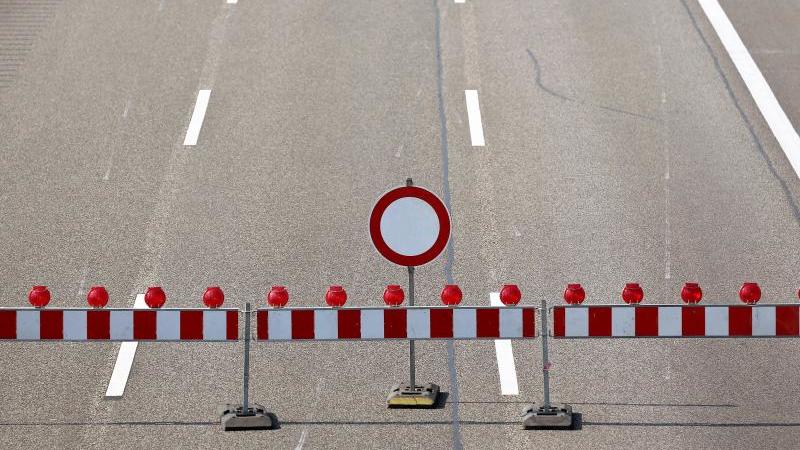 Bad Homburger Kreuz an zwei Wochenenden teilweise gesperrt Gesperrte Autobahn