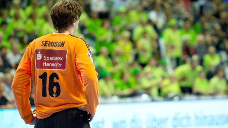Semisch beerbt Füchse-Legende Stochl Malte Semisch
