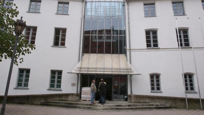 Baby nach Schüttelattacke blind: Urteil gegen Vater erwartet Landgericht Memmingen