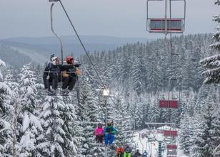 Das alpine Skigebiet um Oberhof im Thüringer Wald soll für Urlauber schnees... weiterlesen