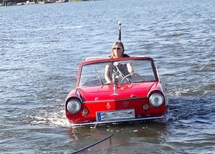 Ungewöhnlicher Einsatz für die Seenotretter auf der Schlei: Das Amphibienfa... weiterlesen
