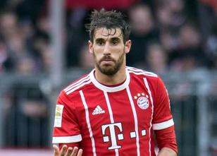 Dem Spanier Javi Martínez vom deutschen Fußball-Rekordmeister FC Bayern Mün... weiterlesen