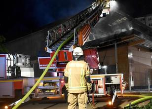 Ein Supermarkt in Berlin-Fennpfuhl ist in der Nacht zum Mittwoch in Flammen... weiterlesen