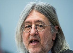 Der rheinland-pfälzische Grünen-Fraktionschef Bernhard Braun lehnt eine Aus... weiterlesen