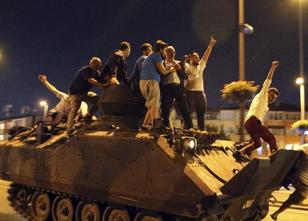Der vor zwei Jahren in der Türkei verhängte Ausnahmezustand ist beendet. Ausnahmezustand in der Türkei endet