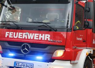Ein stehender Traktor ist am Donnerstag in Grebenau in Brand geraten. Die P... weiterlesen