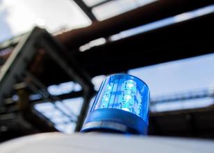 Im Hausflur eines Mehrfamilienhauses in Schwerin haben noch unbekannte Täte... weiterlesen